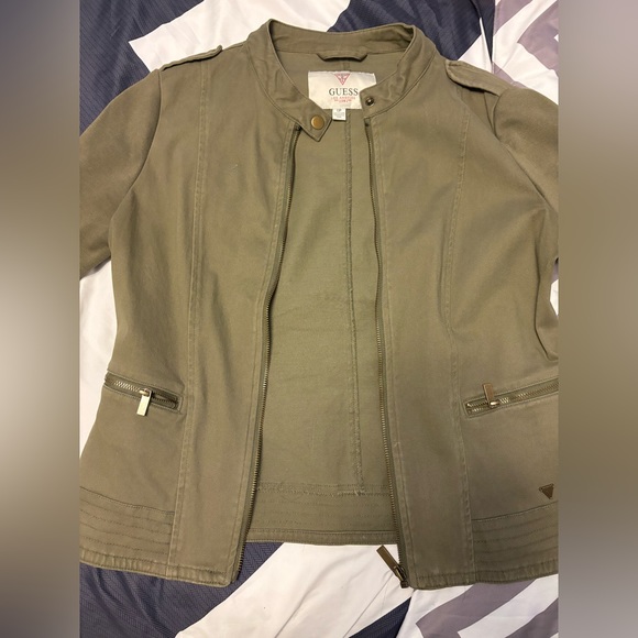 Guess ladies jacket. Size S - Picture 1 of 3